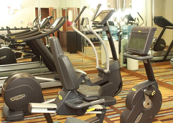 Fairfield Inn & Suites By Marriott Fairmont