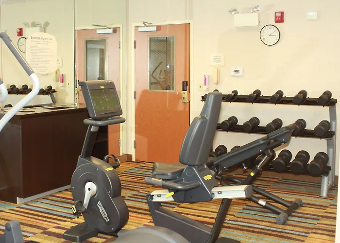 Fairfield Inn & Suites By Marriott Fairmont
