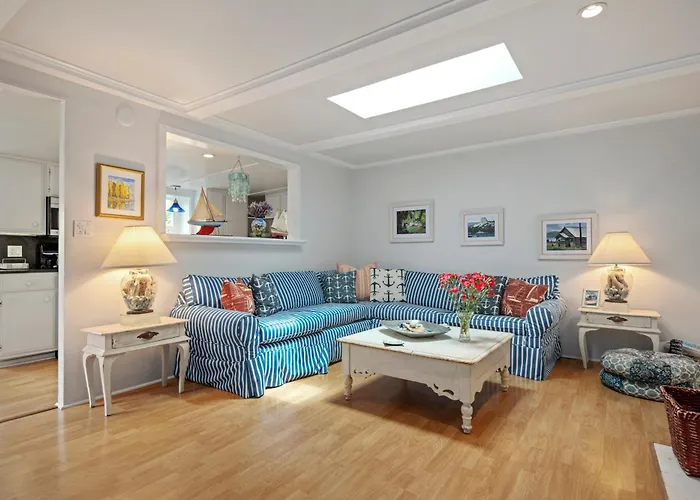 Seashore Retreat By Paradise Retreats