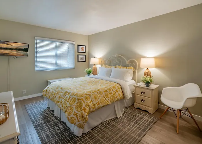 Carpinteria Dreamin By Paradise Retreats