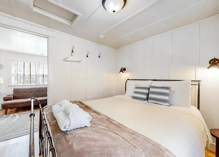 Hidden Villa Cottage #2 - The Shell Cottage