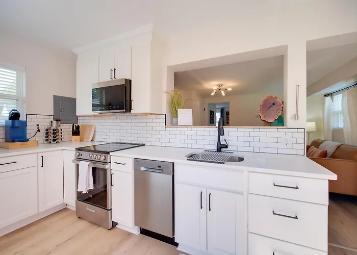 'Blue Heron' Walk To Kelso Beach! Pet-Friendly Gem