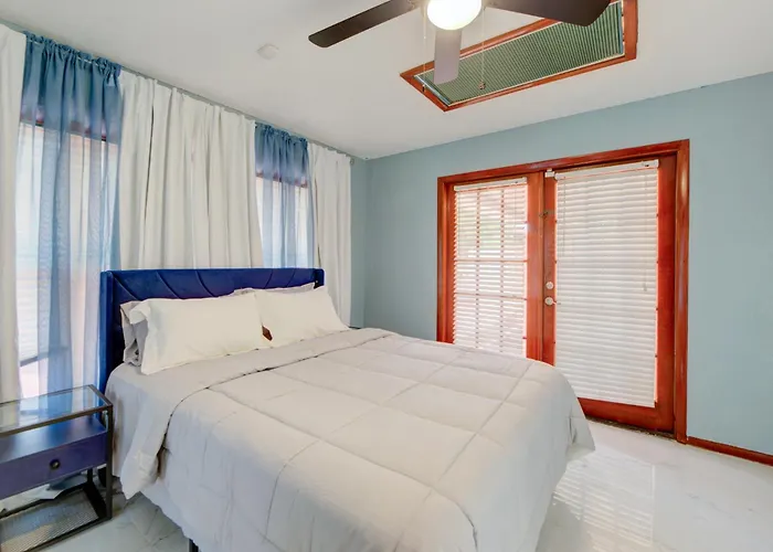 4Br Lakeview Vacation Home With 5Beds, Sleeps 10, Game Room, Mins To Sawgrass Mills