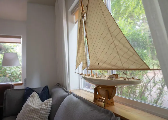 Beach Bungalow 4
