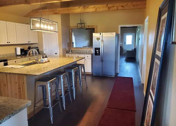 Lodge One With Scenic View