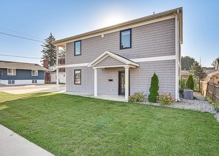 Walk To Dtwn Syracuse: Private Lake-View Home
