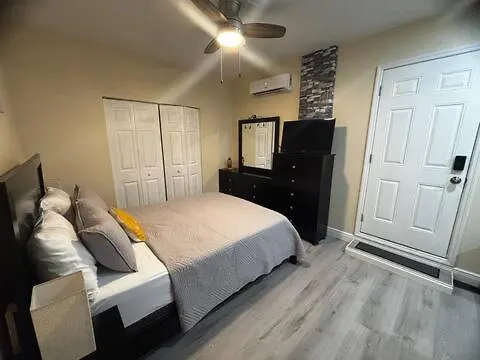 Cozy Stay In Tampa