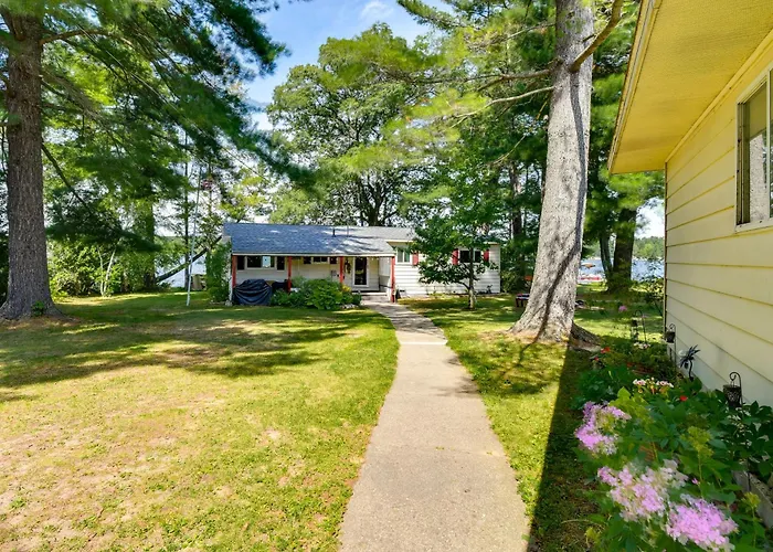 Lakefront Retreat W/ Pedal Boat & Dock In Kalkaska