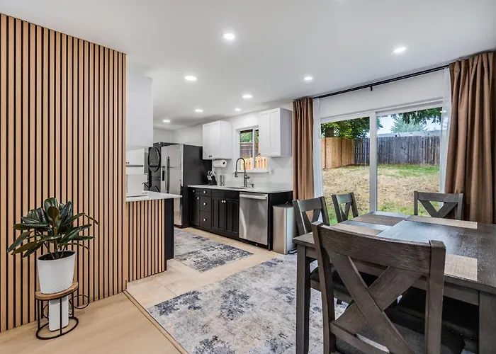 Luxury Duplex Smart Toilet Ac Bbq