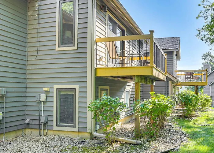 Galena Townhome W/ Indoor Pool Access & Views