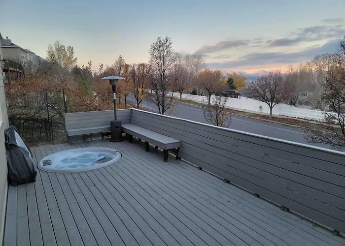 Summer Mountain Getaway Amazing Views Hiking Hot Tub