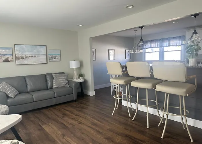 Bayside House With Hot Tub Near Cape May