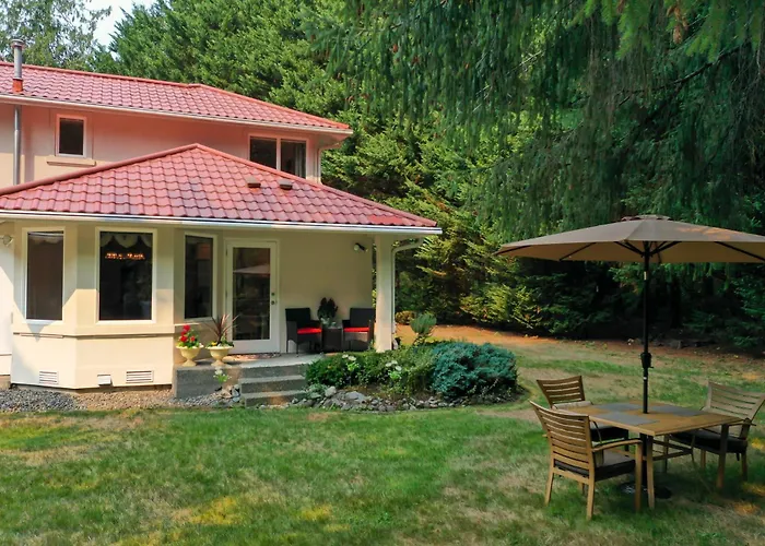 Riverside Bliss Cozy Beds, Fireplace And Gbit Wifi