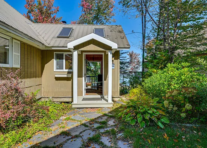 6 Mi To Ski Slopes: 'Oak View' Lakefront Home!