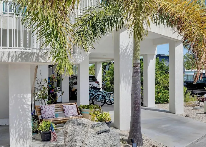 Dolphin Daydreams By Last Key Realty