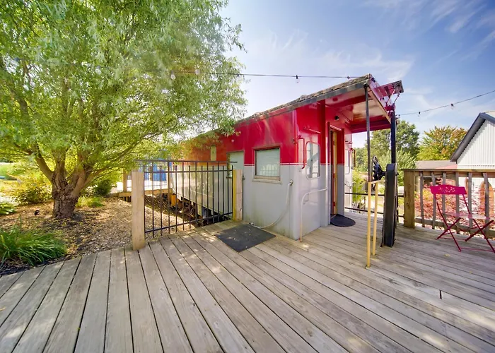 'Red Ny Central,' Converted Railcar In Dubois!