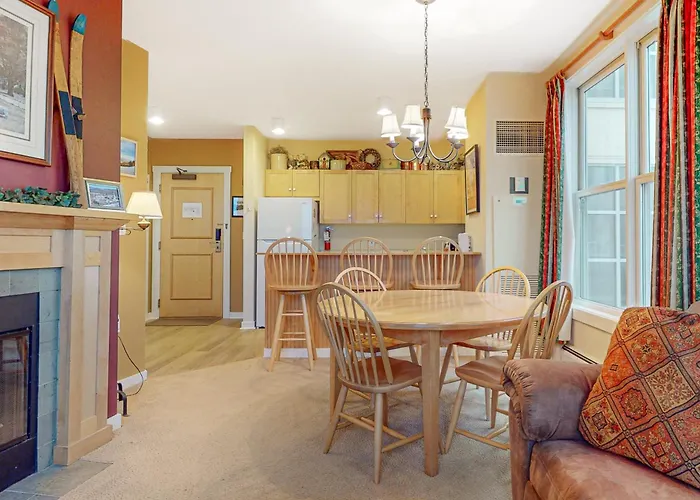 Long Trail House - 230