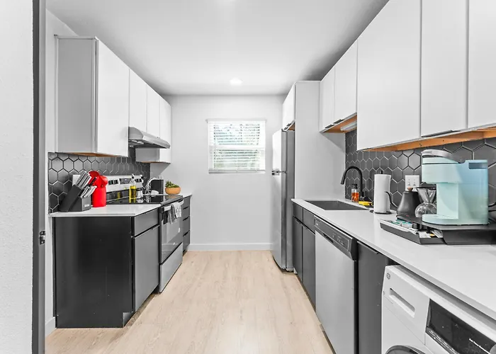 Prime Soco Boutique Studios With Laundry Wifi 7 Min To Dt