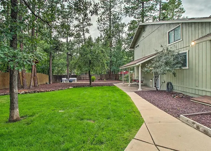 Tall Pine Lodge - Games & Gazebo