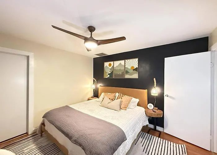 Vibing Hudson Retreat Pet-Friendly W Hot Tub
