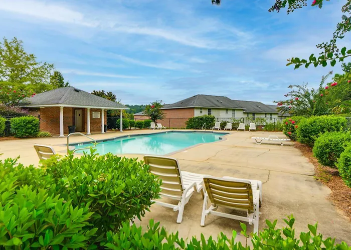 2 Mi To Tiger Territory! Condo W/ Community Pool
