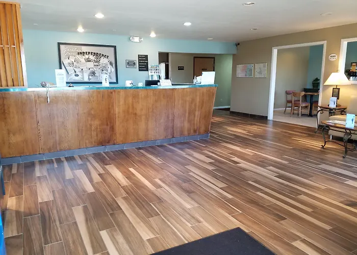 Super 8 By Wyndham Independence Ks