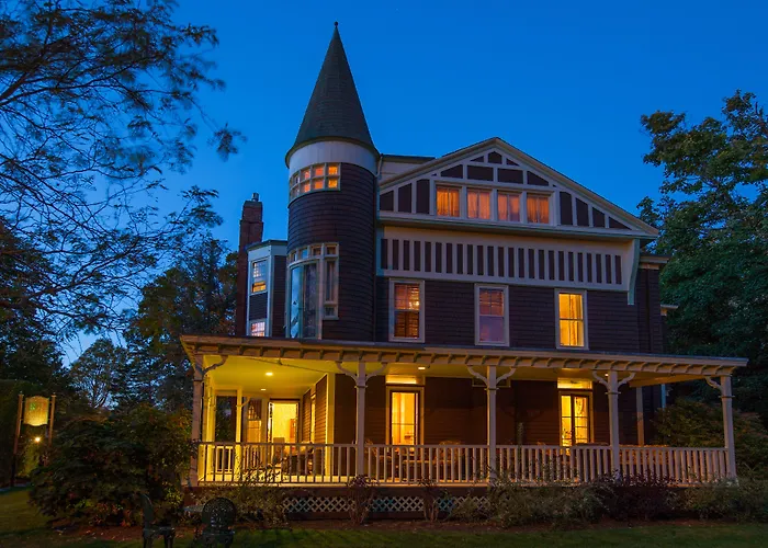Ivy Lodge