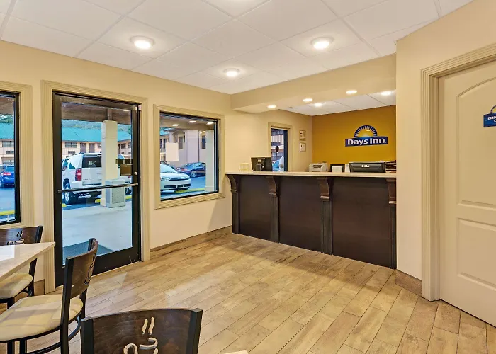 Days Inn By Wyndham Cherokee Near Casino