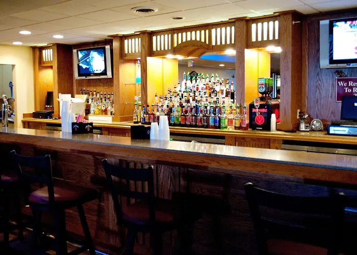 Baymont By Wyndham Jamestown Conference Center & Water Park