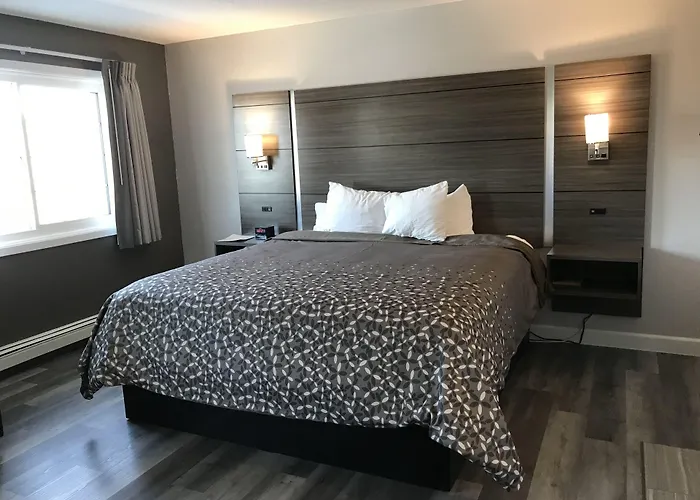 Hometown Inn