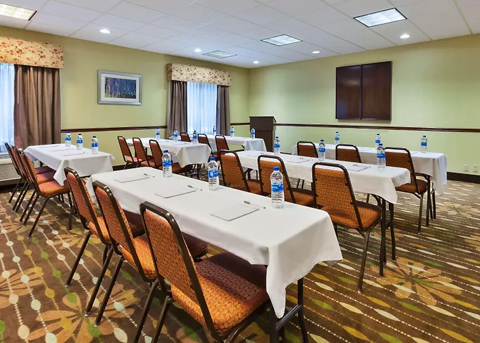 Hampton Inn Waterbury