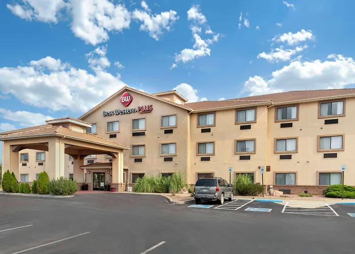 Best Western Plus Eagleridge Inn & Suites