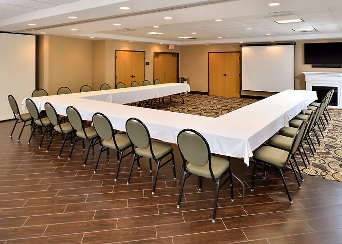 Comfort Suites Lady Lake - The Villages