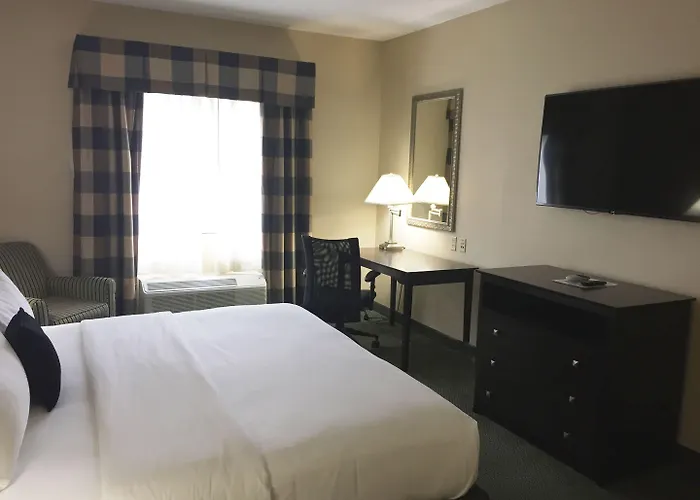 Country Inn & Suites Etown