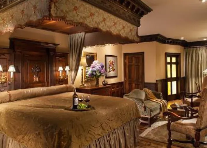 Hydrangea House Inn