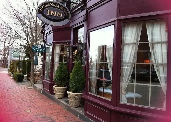 Hydrangea House Inn