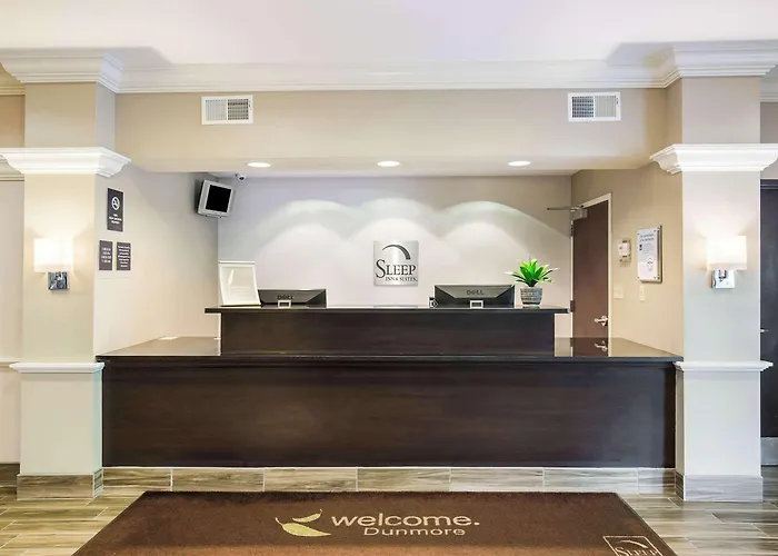Sleep Inn & Suites Dunmore