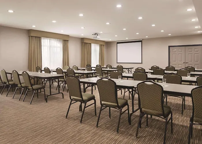 Country Inn & Suites By Radisson, Michigan City, In
