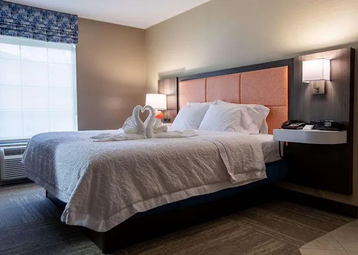 Hampton Inn Hadley-Amherst Area