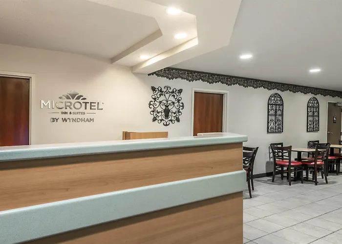 Microtel Inn & Suites By Wyndham Auburn