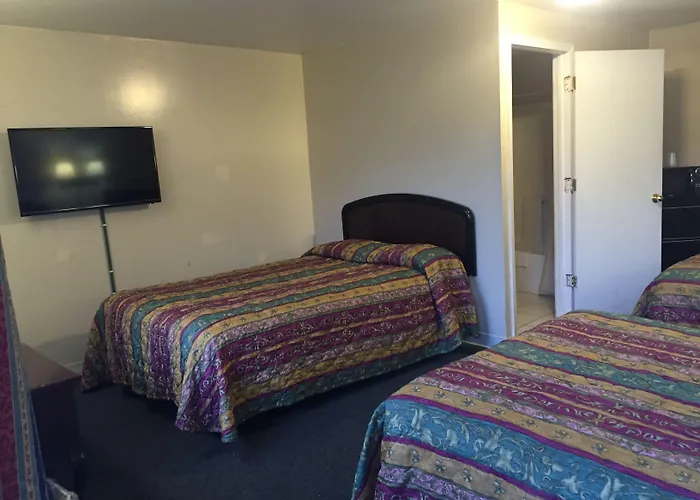 Blue Falls Motel