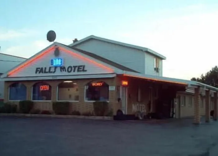 Blue Falls Motel