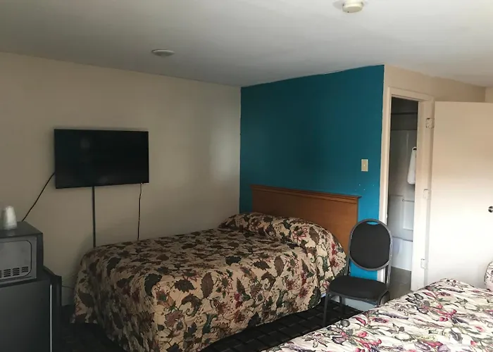 Blue Falls Motel
