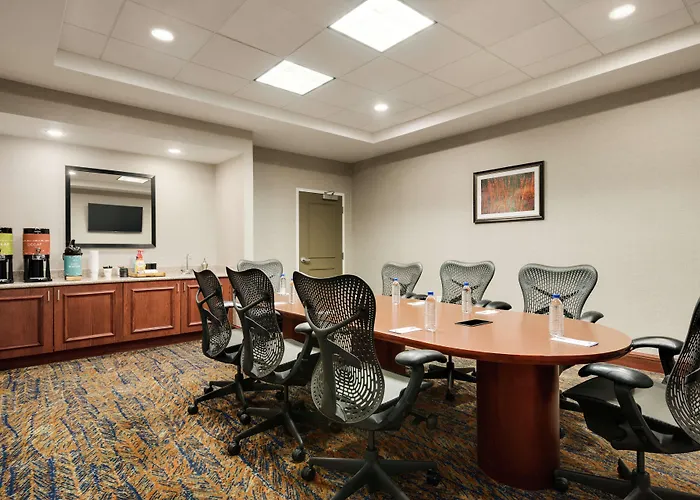 Hilton Garden Inn Dubuque Downtown