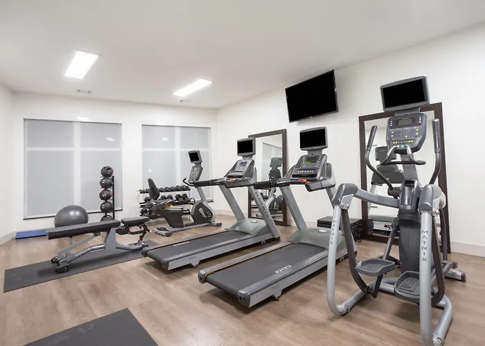 Holiday Inn Express & Suites Amarillo By Ihg