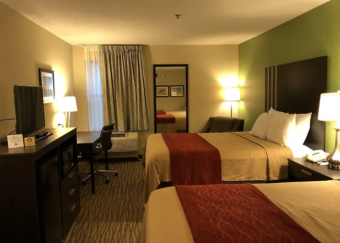 Inn At Clinton
