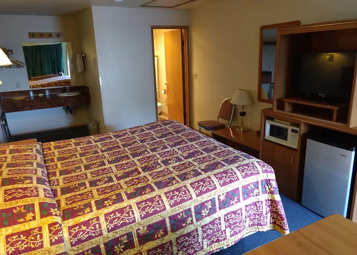 Milwaukie Inn Portland South