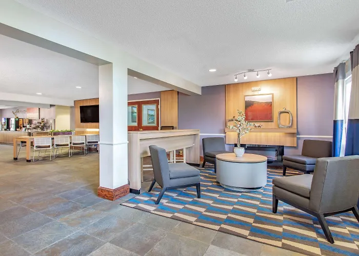 Microtel Inn & Suites By Wyndham Lillington/Campbell University