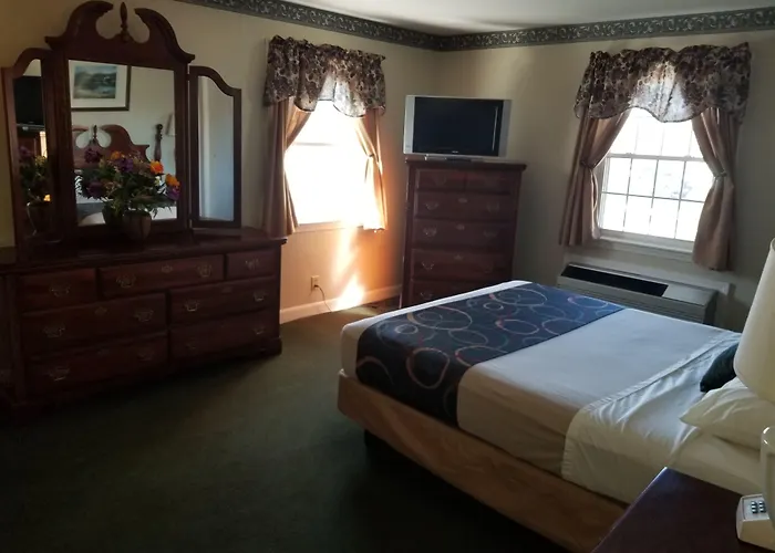 Colonial Inn Seekonk