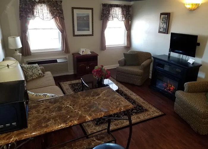 Colonial Inn Seekonk